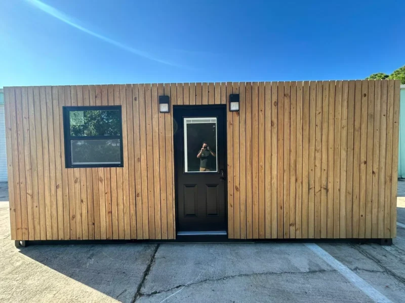 20FT CUSTOM SHIPPING CONTAINER HOME/MOBILE OFFICE - Image 20