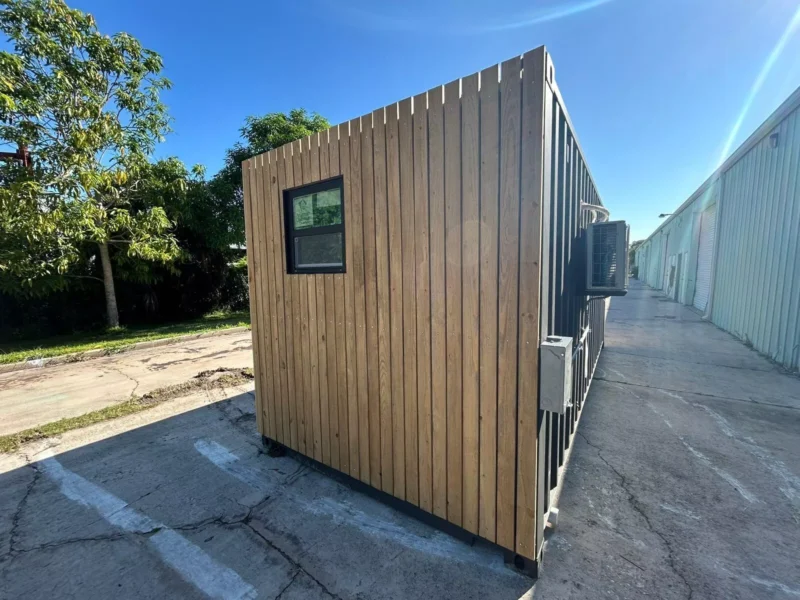 20FT CUSTOM SHIPPING CONTAINER HOME/MOBILE OFFICE - Image 19