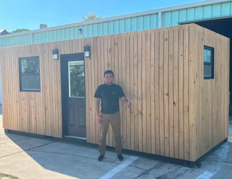 20FT CUSTOM SHIPPING CONTAINER HOME/MOBILE OFFICE - Image 15