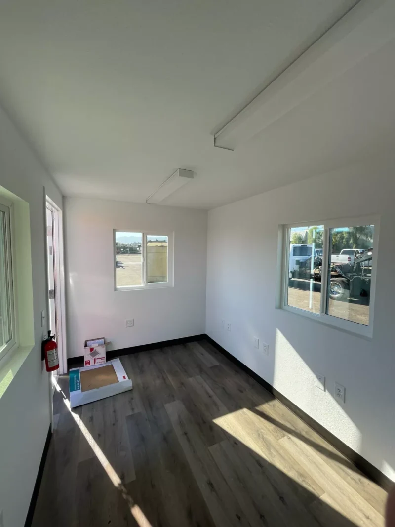 20 foot office refurbished shipping container - Image 3