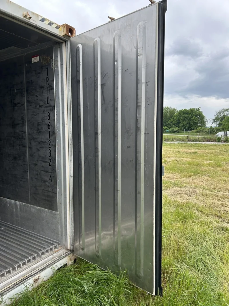2009 40Ft High Cube Refrigerated Storage Container – CCR18757 - Image 9