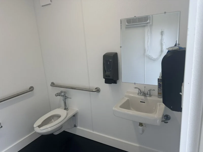 Restroom shipping container Conex Portable bathroom - Image 2