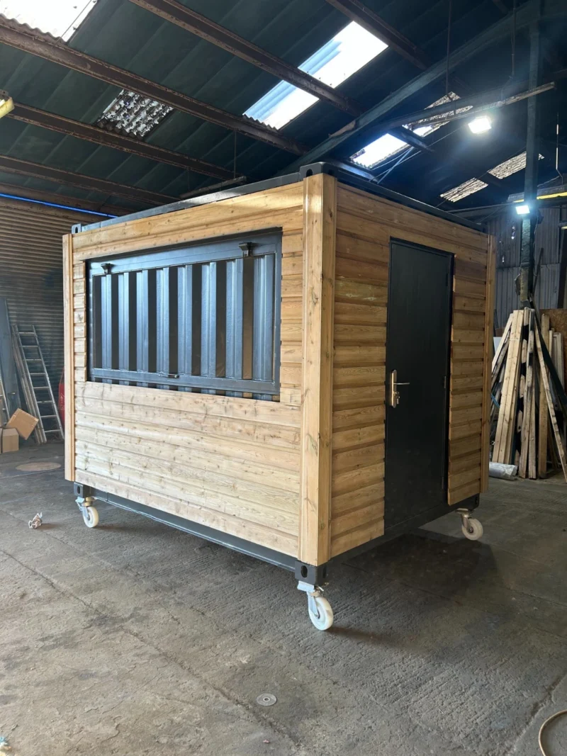 10ft x 8ft Shipping Container - Street Food/Coffee Shop/Food Kiosk - Nationwide - Image 7