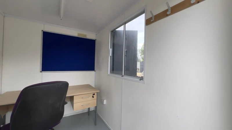 24 x 9ft Anti Vandal Welfare Unit + Generator / Site Office / Canteen / Toilet - Image 13