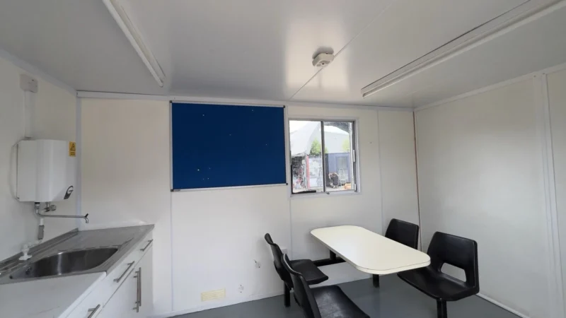 24 x 9ft Anti Vandal Welfare Unit + Generator / Site Office / Canteen / Toilet - Image 15