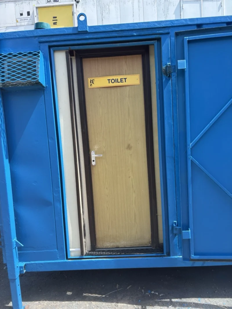 26ft x 9ft Welfare Site Office With Kitchen Canteen Toilet . Shipping Container - Image 15