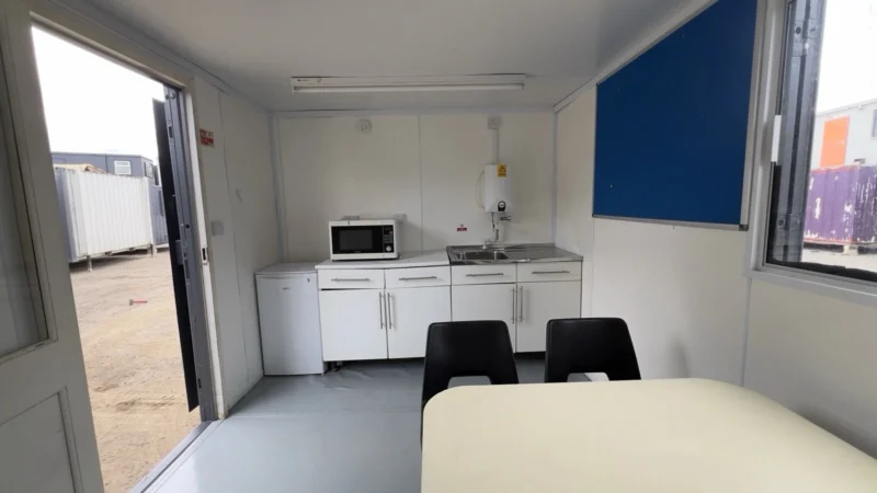 24 x 9ft Anti Vandal Welfare Unit + Generator / Site Office / Canteen / Toilet - Image 16