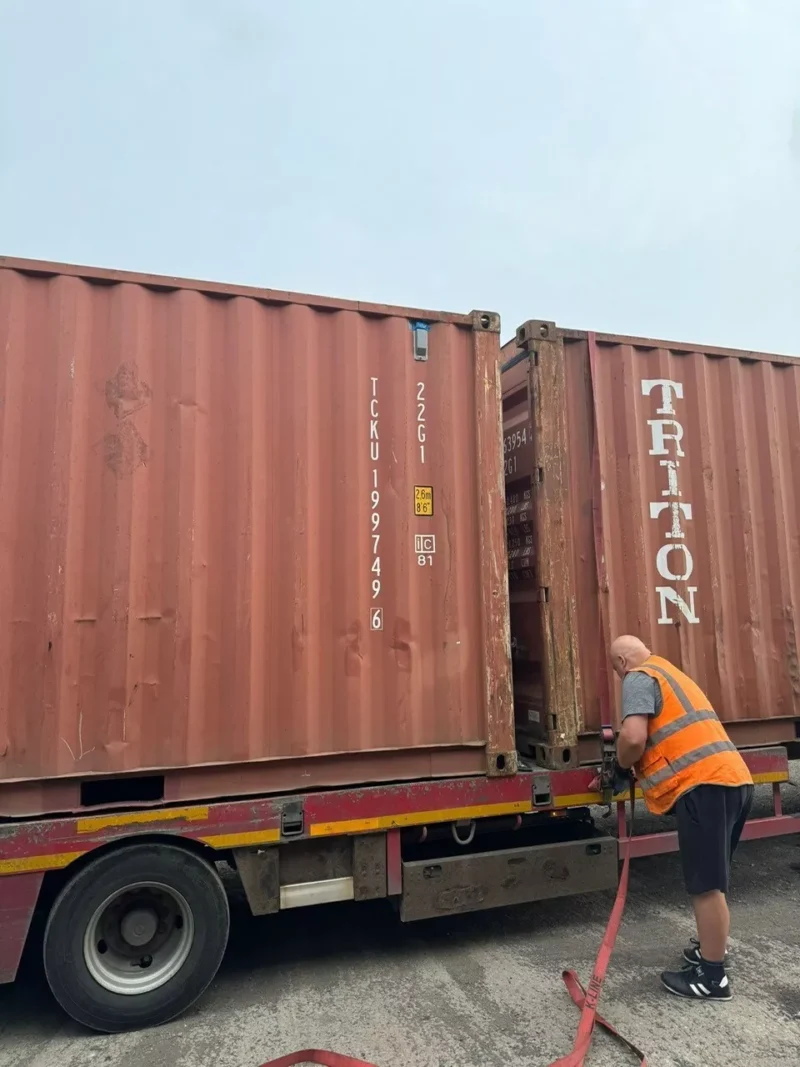 20ft Shipping Container - Excellent Condition | Secure, Weatherproof, Versatile - Image 4