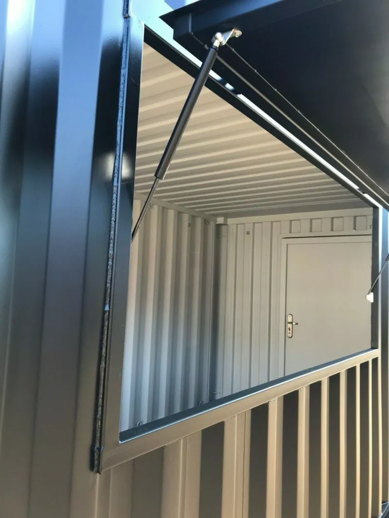 20ft  shipping container kitchen/coffee shop/street food -Clean - Image 2