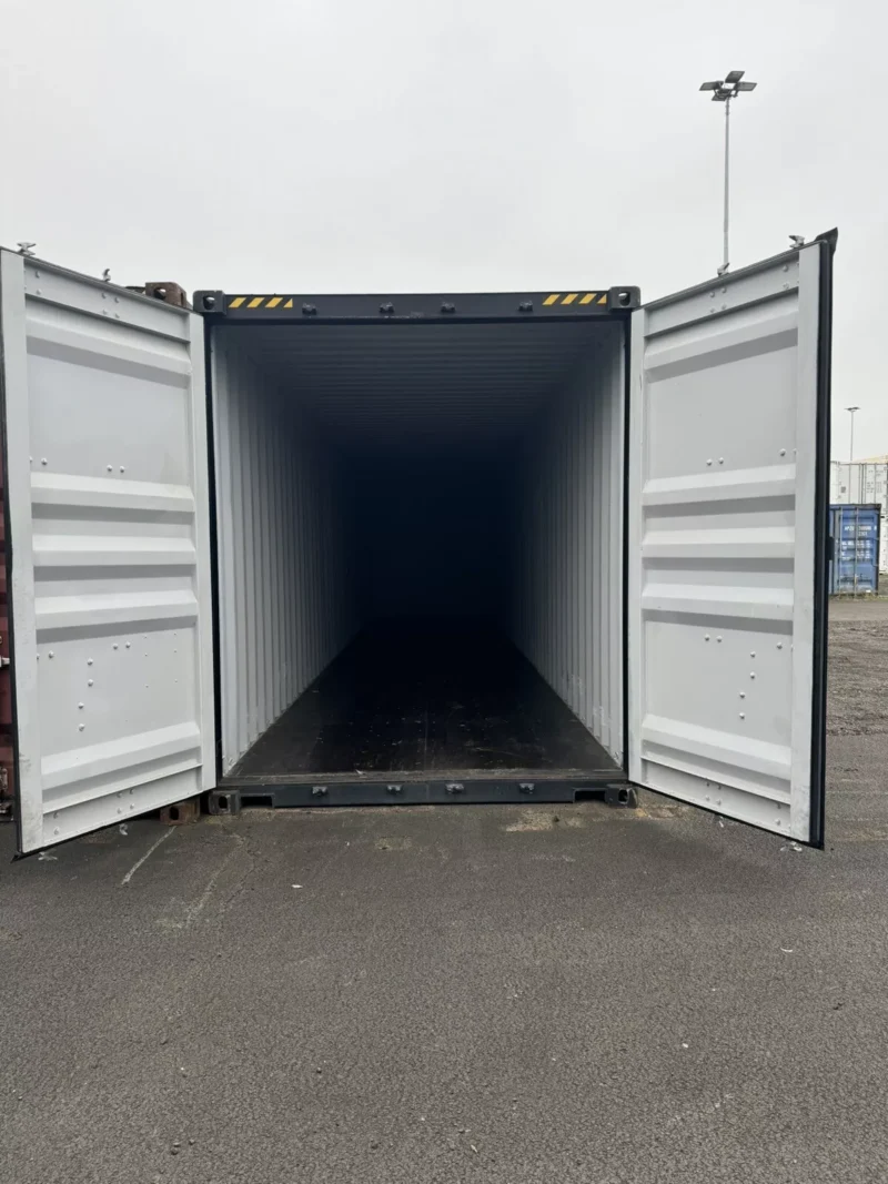40FT DRY HC 2x Tripper Shipping Container - Image 3