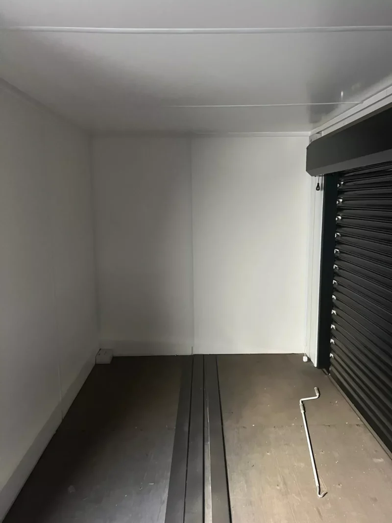 16ft x 8ft Shipping Container - Street Food/Coffee Shop/Food Kiosk - Nationwidee - Image 4