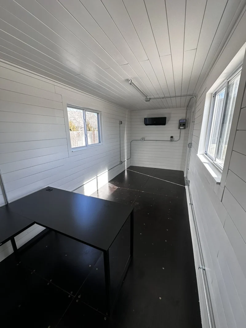 20 ft 20’ Slate Gray Shiplap 120V Shipping Container Office Mini Split - Image 5