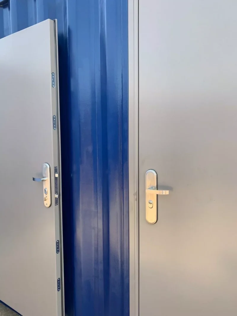 40ft self storage shipping container - Image 5