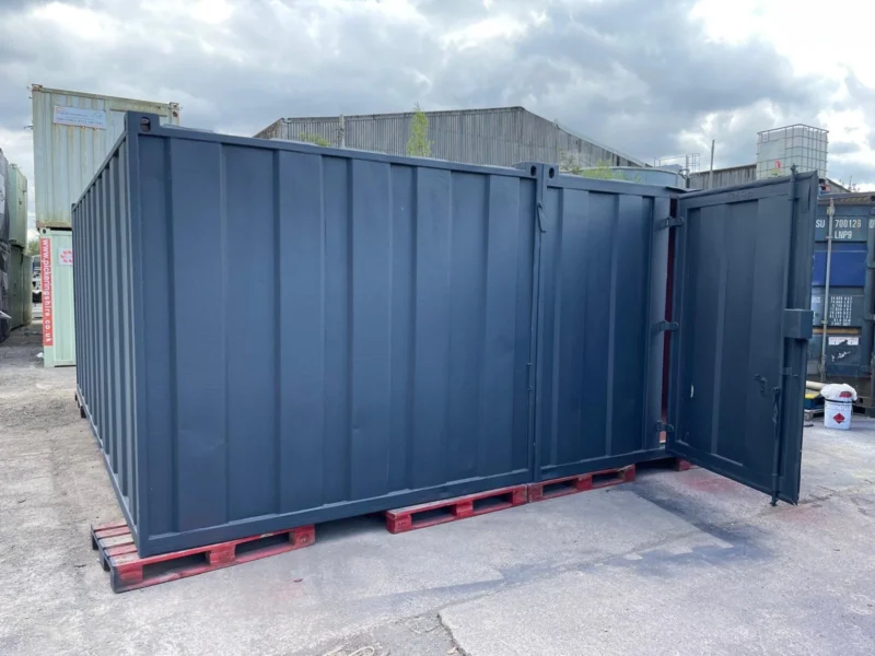 20ft x 20ft Modular Storage Container - Shutter + 3 Door Access - Image 4