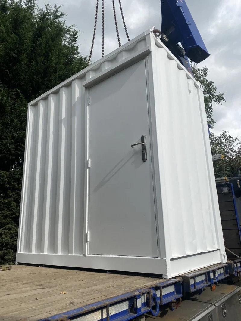 8ft x 5ft Site Store Secure Shed - Image 8