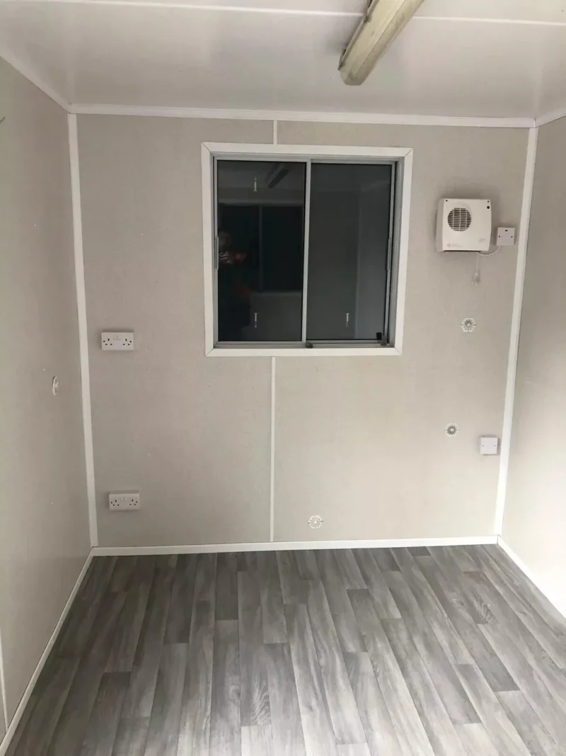 12FT X 8FT OFFICE/CANTEEN SHIPPING CONTAINER - Image 6