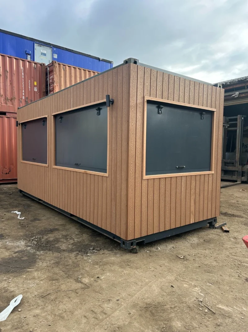 20ft x 8ft shipping container - street food/coffee shop/food kiosk/bar/events - Image 5