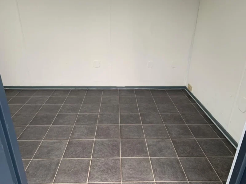 12FT X 8FT OPEN PLAN OFFICE - Image 7