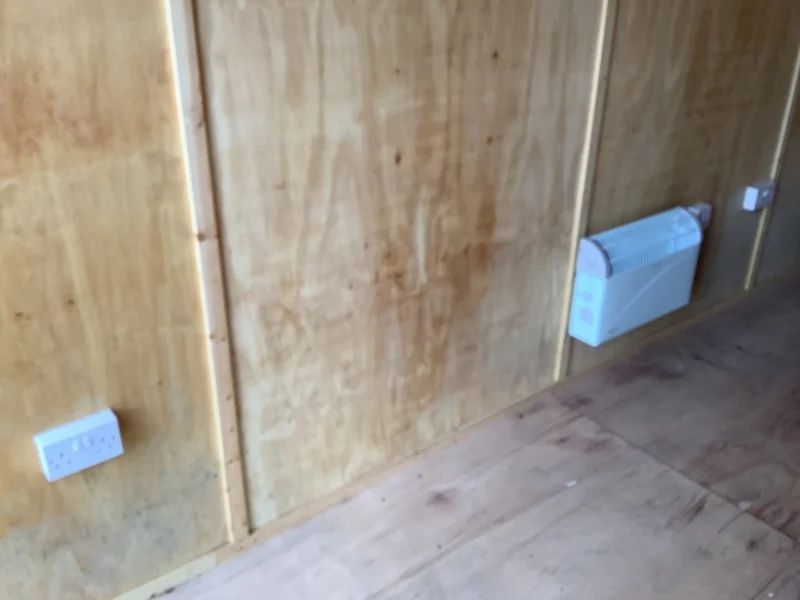 20 ft container for sale INSULATED HEATER & ELECTRICS - Image 12