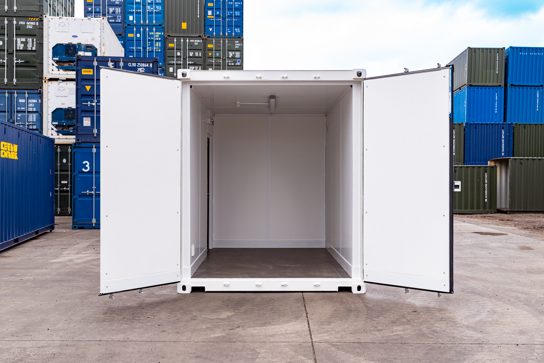 20ft High Cube Office Conversion – Custom Container for Vertical Farming Solutions - Image 3