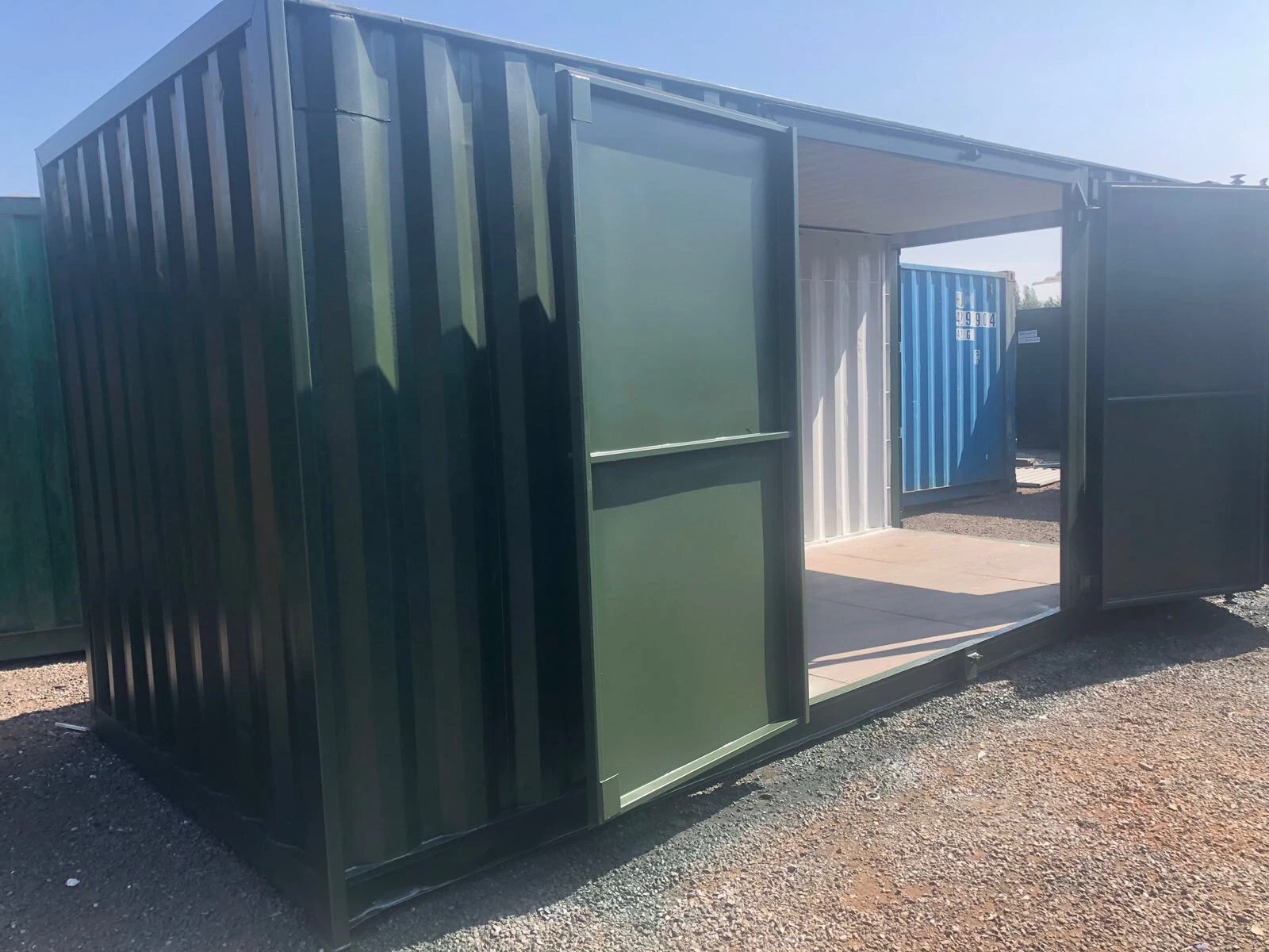 20x8 Container With 8f Side Doors With Extra Door Secure Lock Boxes - Image 2