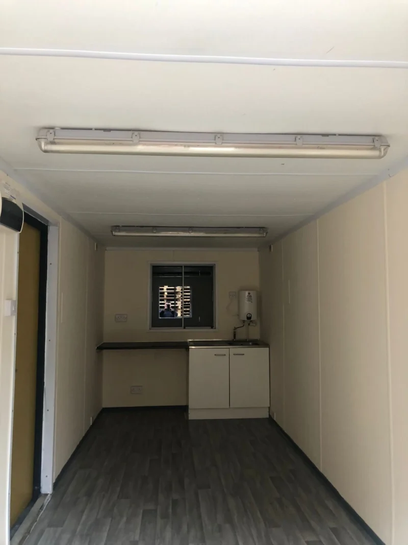 20FT X 8FT ANTI VANDAL OFFICE CANTEEN - Image 8