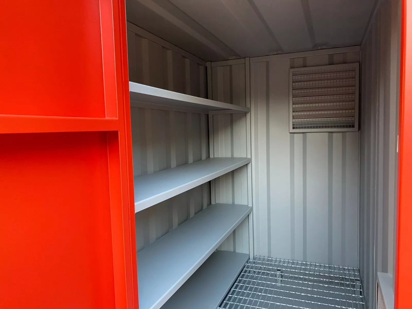 7ft x 5ft (2.2m x 1.6m) Secure Walk In Steel Chemstore/Hazardous Material Store - Image 5