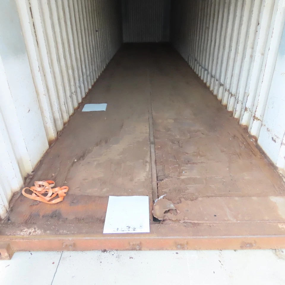 Tiphook 40' Standard Height End Door Shipping Container (Bad Floor) - Image 18