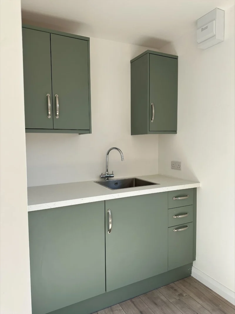 7.5 x 3m Office with kitchenette/WC - Image 8