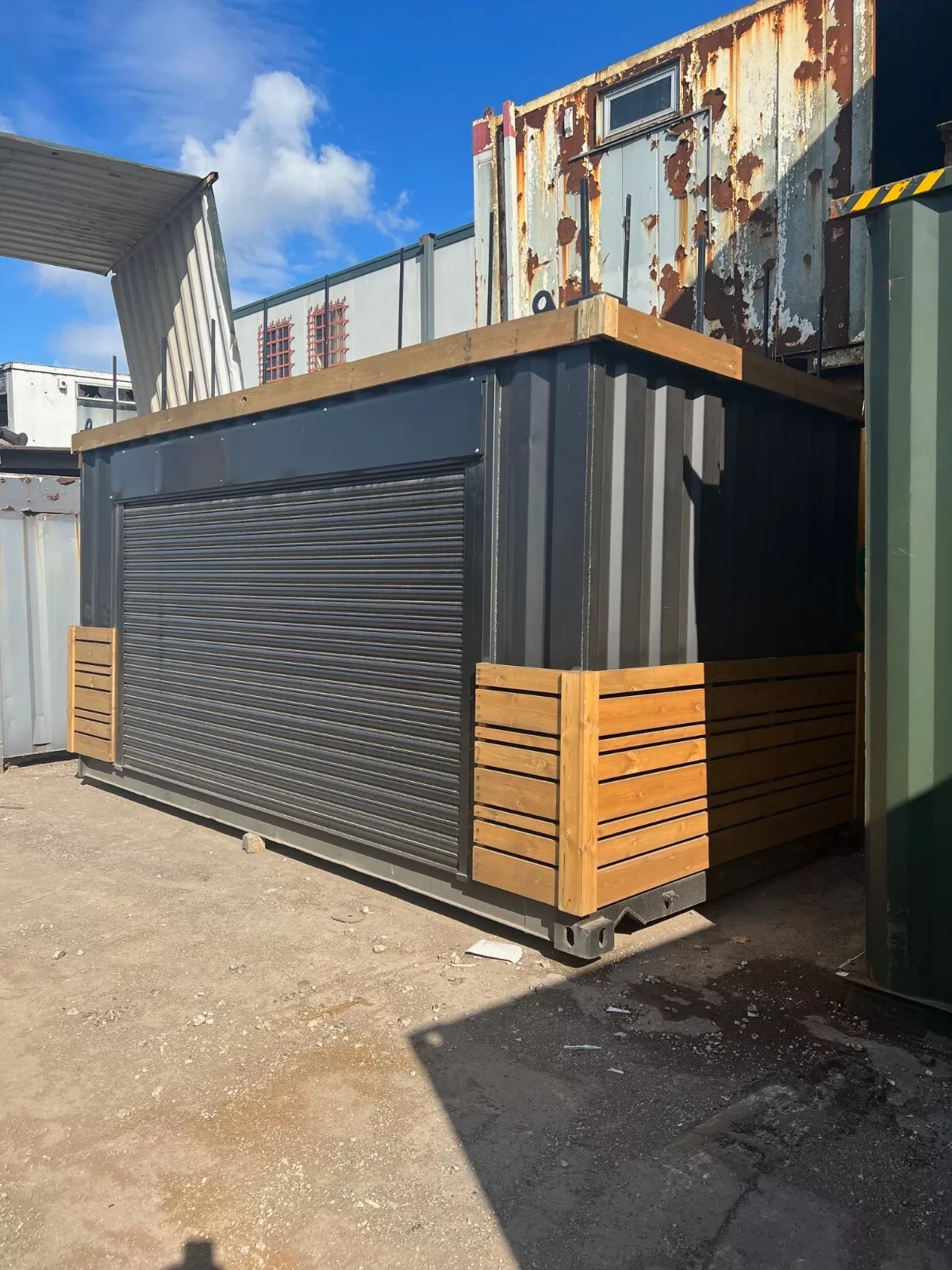 16ft x 8ft Shipping Container - Street Food/Coffee Shop/Food Kiosk - Nationwidee - Image 3