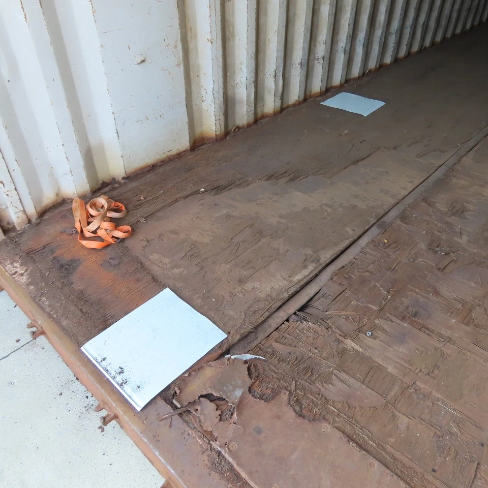 Tiphook 40' Standard Height End Door Shipping Container (Bad Floor) - Image 21