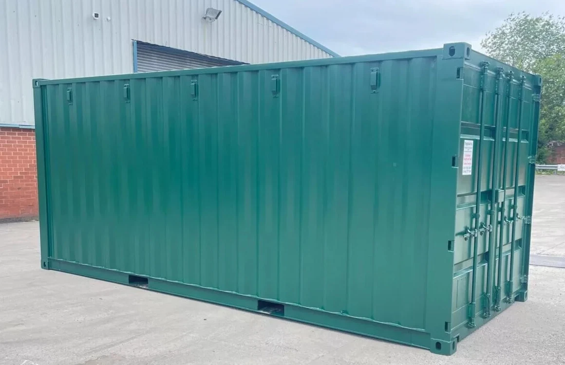 20FT X 8 FT SHIPPING CONTAINER STORE- Colour of your choice! - Image 4