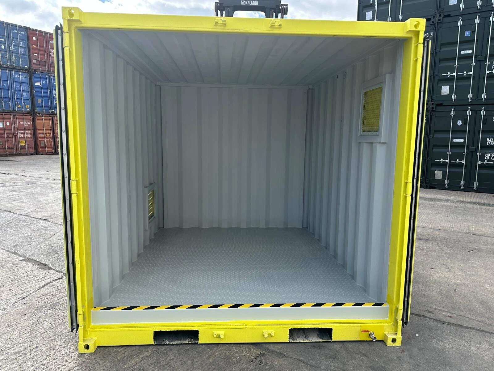 9ft x 7ft New COSHH / Chemical Store Shipping Container / Cabinet - Image 8