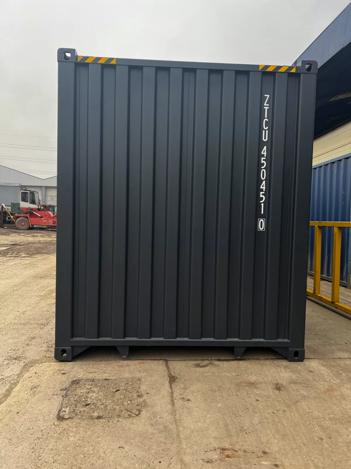 New 1-Trip 40ft High Cube Shipping Container  Secure, Durable & Spacious - Image 4