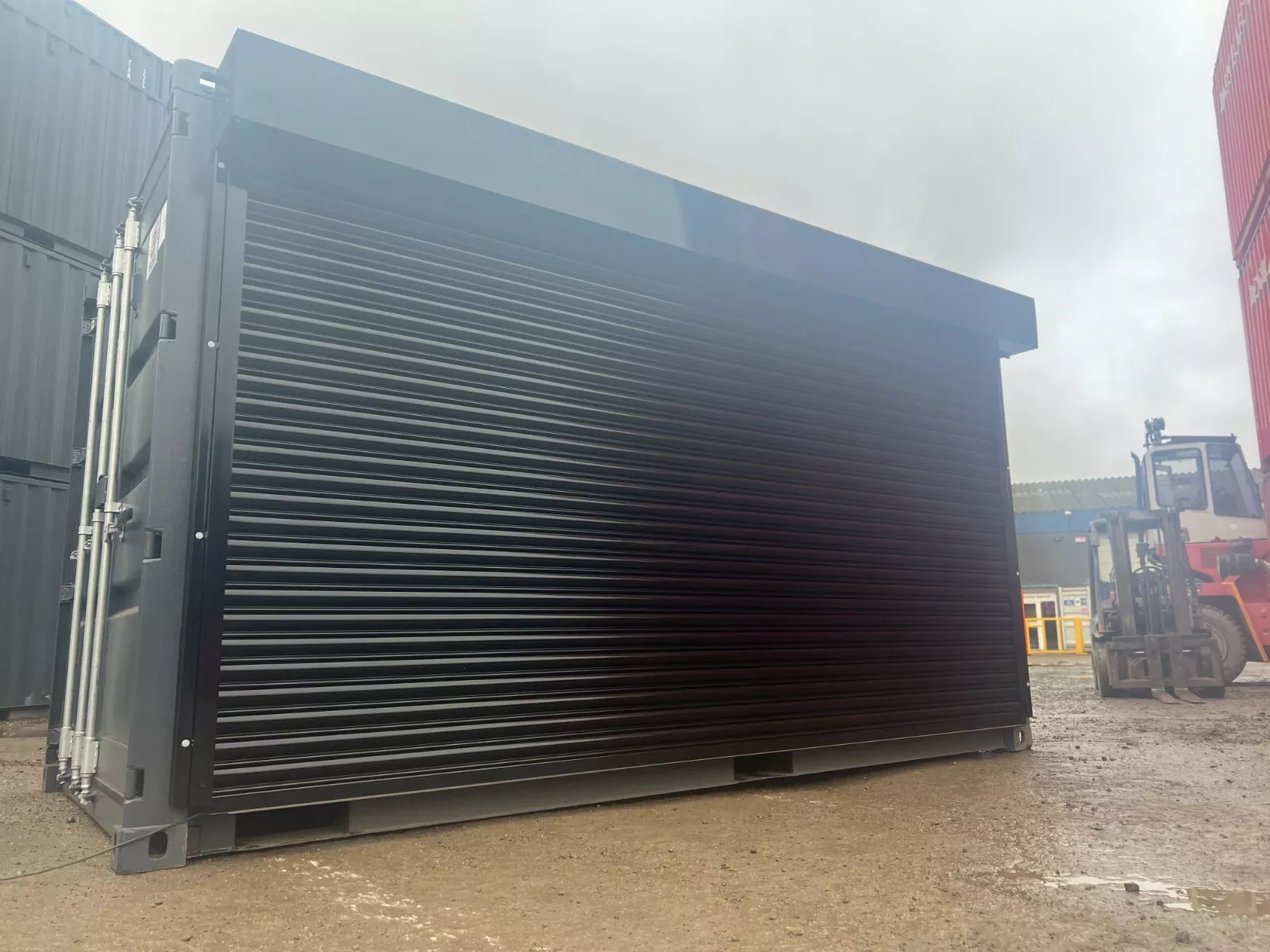 Shipping Container with Electrified Full Roll Up Side Opening - Image 3