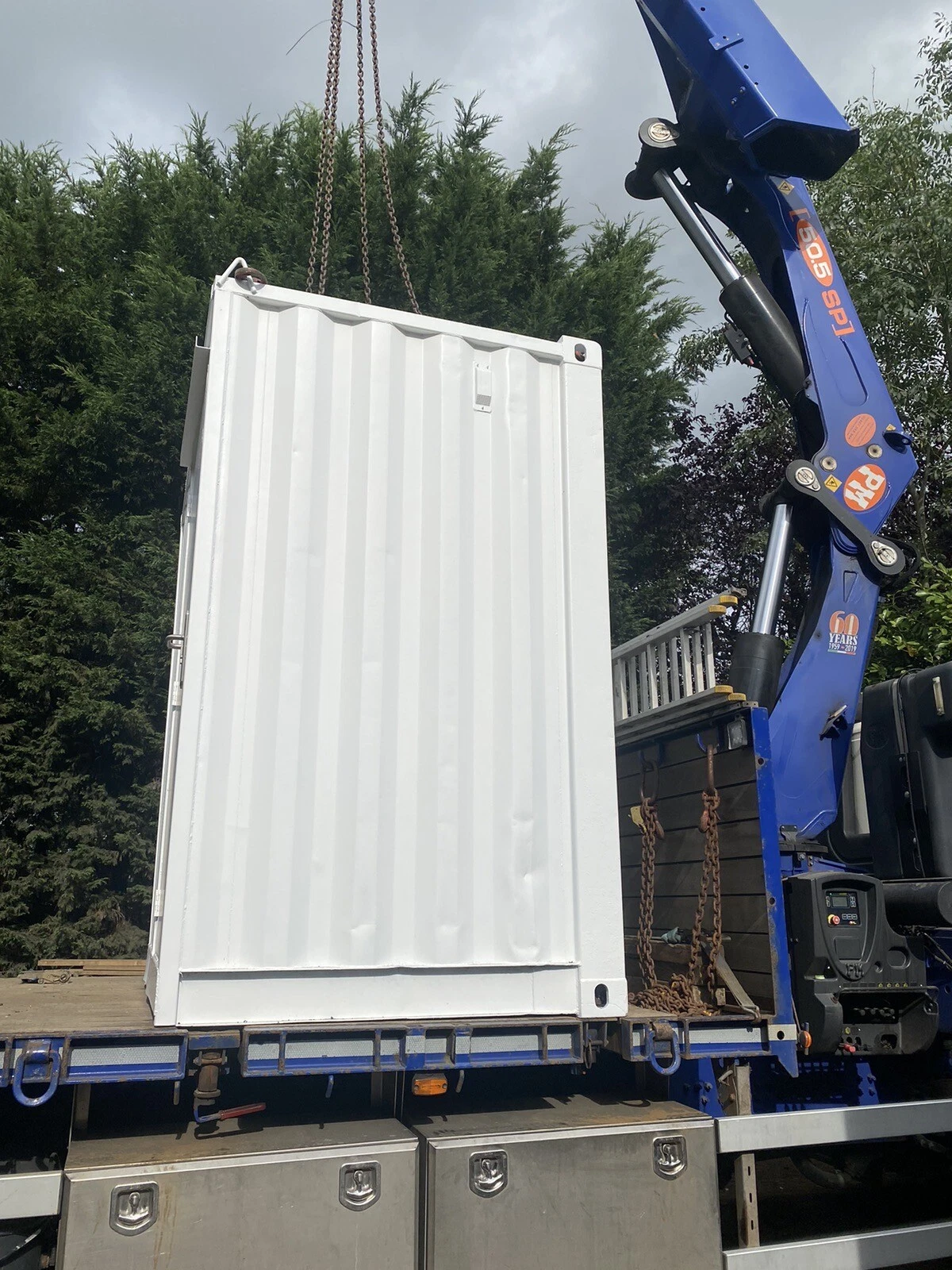 8ft x 5ft Site Store Secure Shed - Image 11