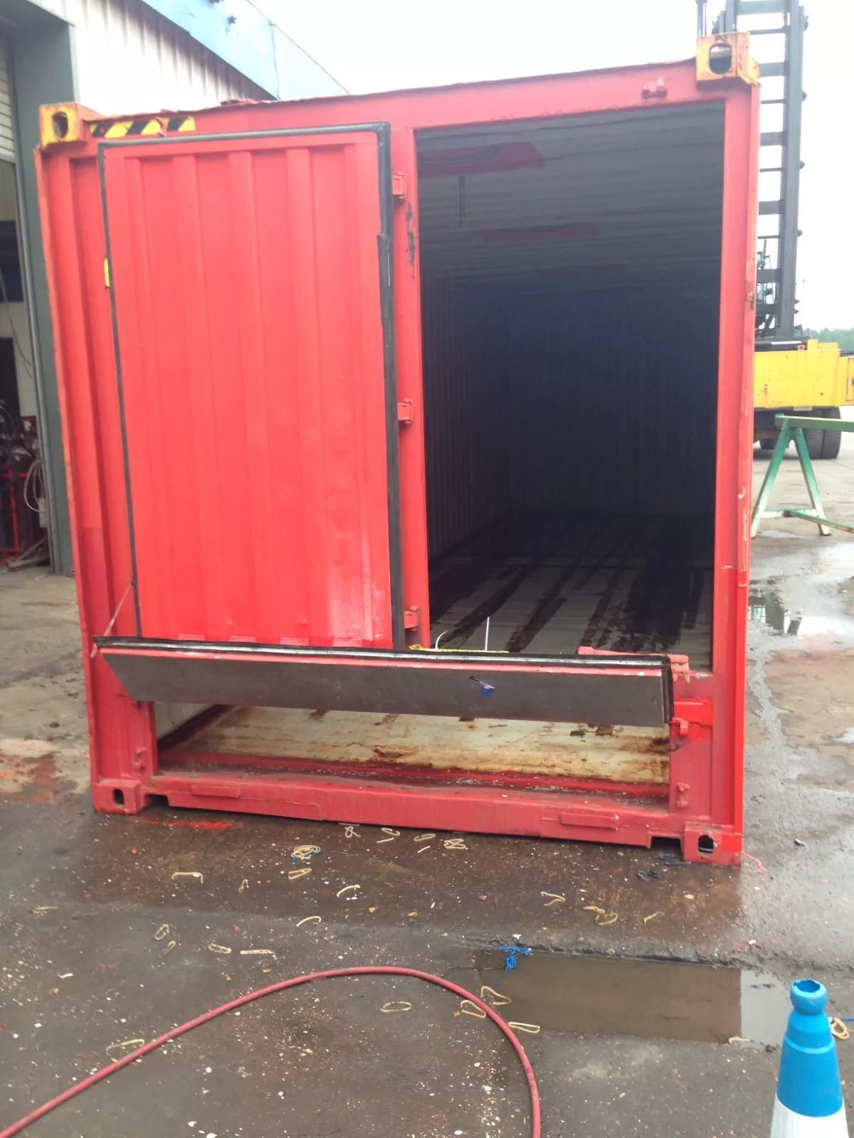 30 ft USED Shipping Containers | Secure, Weatherproof - Image 7