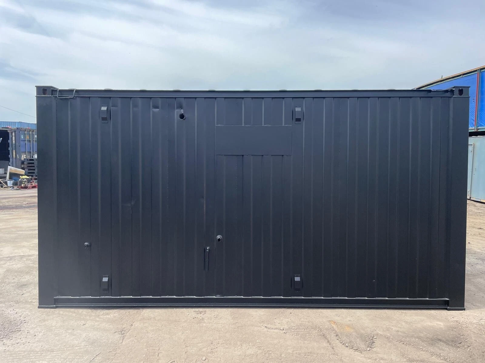 16ft by 8ft static welfare unit with generator toilet and kitchen - Image 5