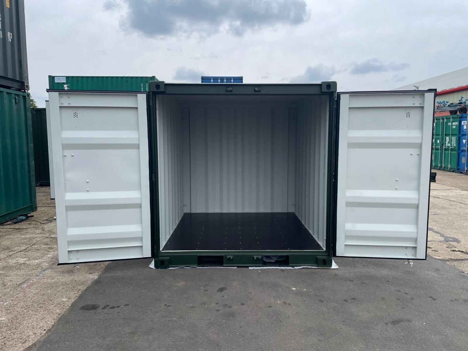 8ft New One Trip Shipping Containers - Image 4