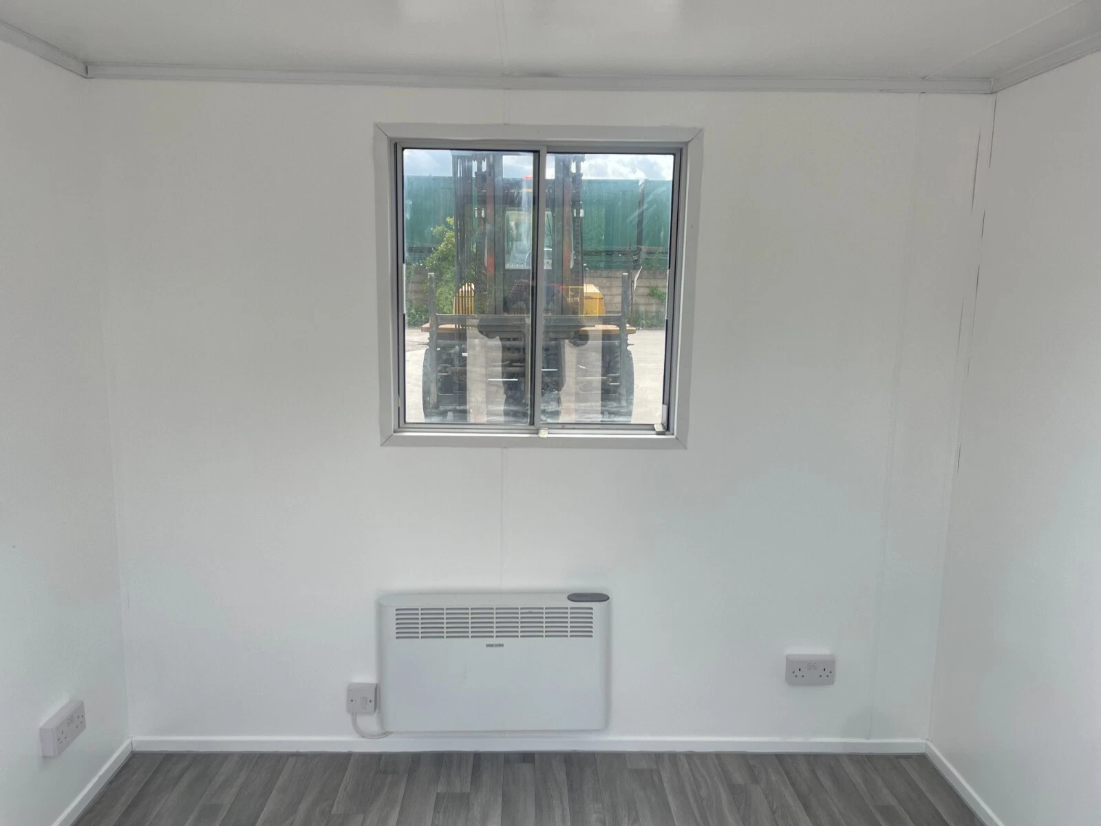 10x8 ft small office container fully refurbished , high security - Image 5