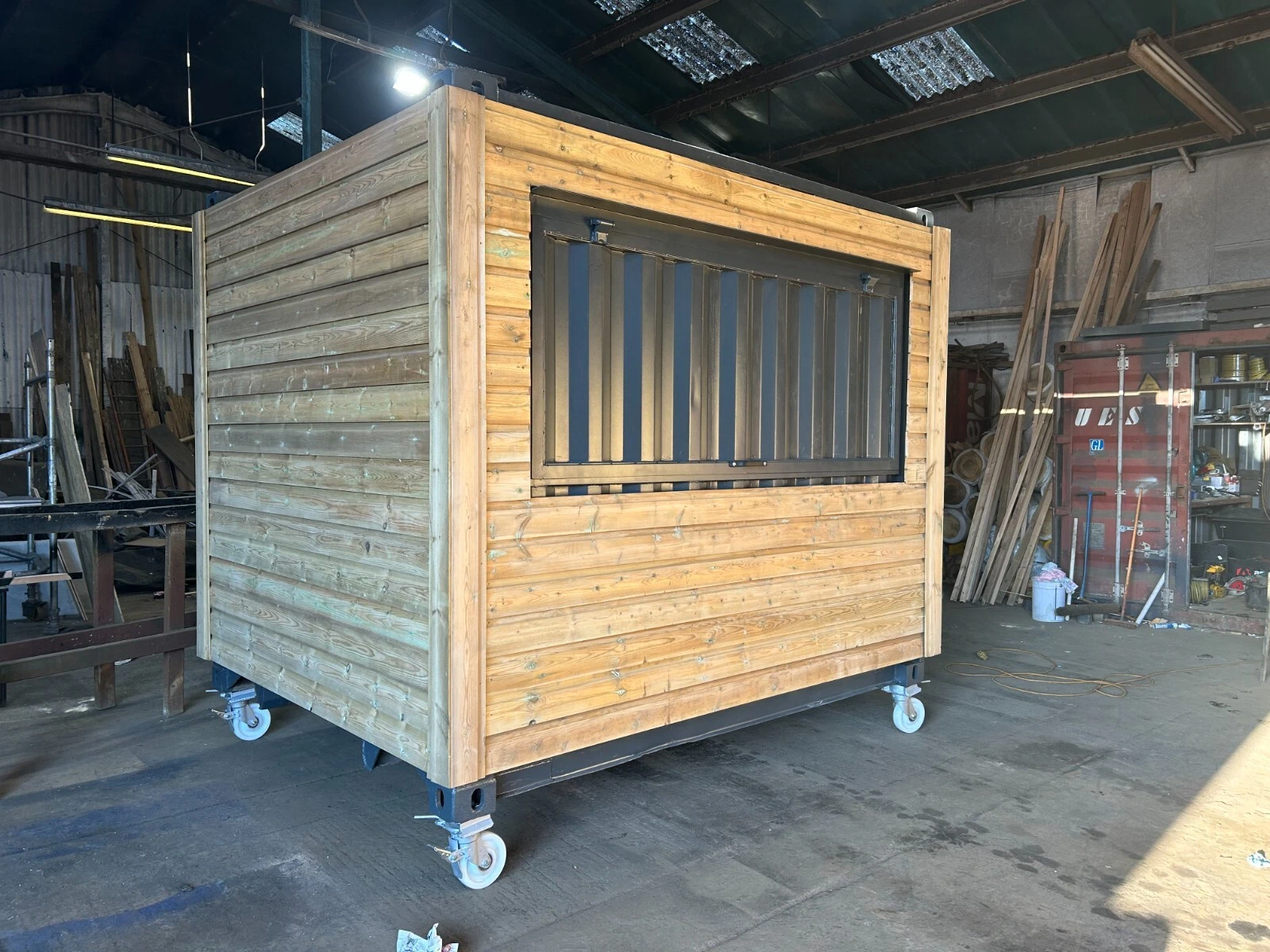 10ft x 8ft Shipping Container - Street Food/Coffee Shop/Food Kiosk - Nationwide - Image 2