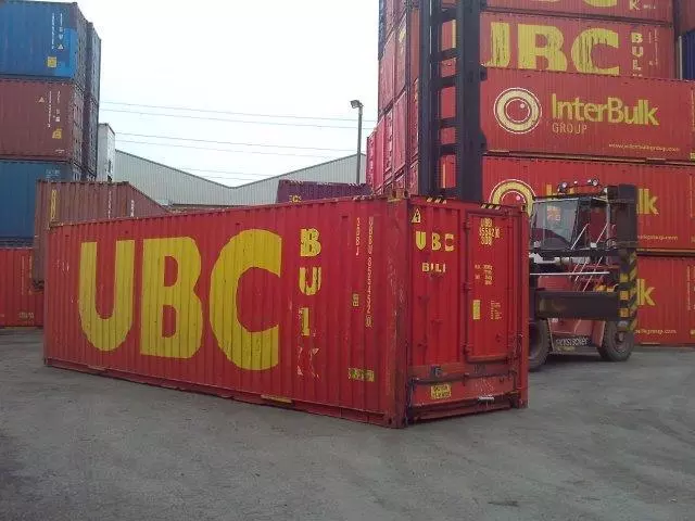 30 ft USED Shipping Containers | Secure, Weatherproof - Image 5