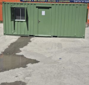 20 x 8 AV Open plan office green