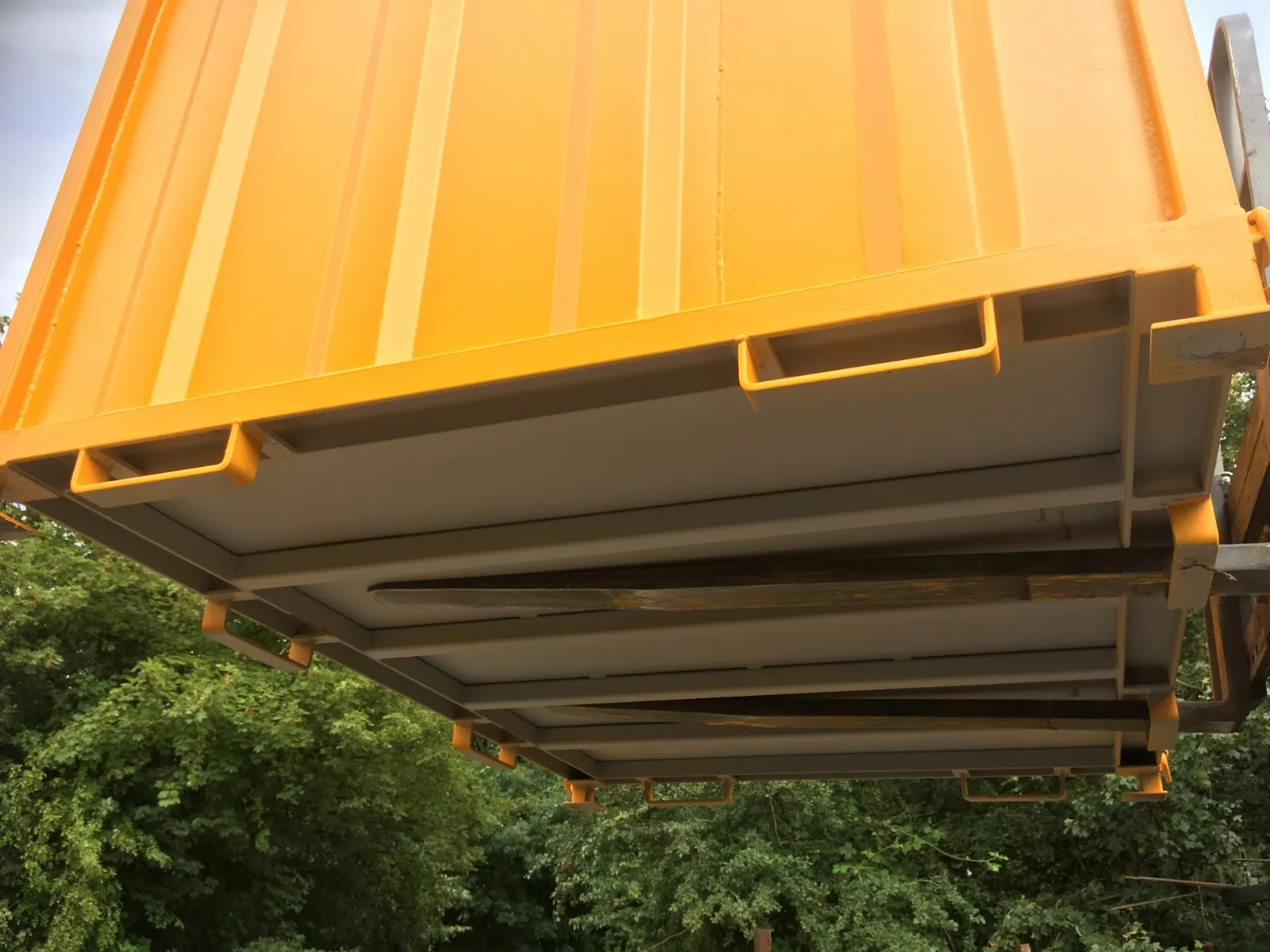 7ft x 5ft (2.2m x 1.6m) Secure Walk In Steel Chemstore/Hazardous Material Store - Image 12