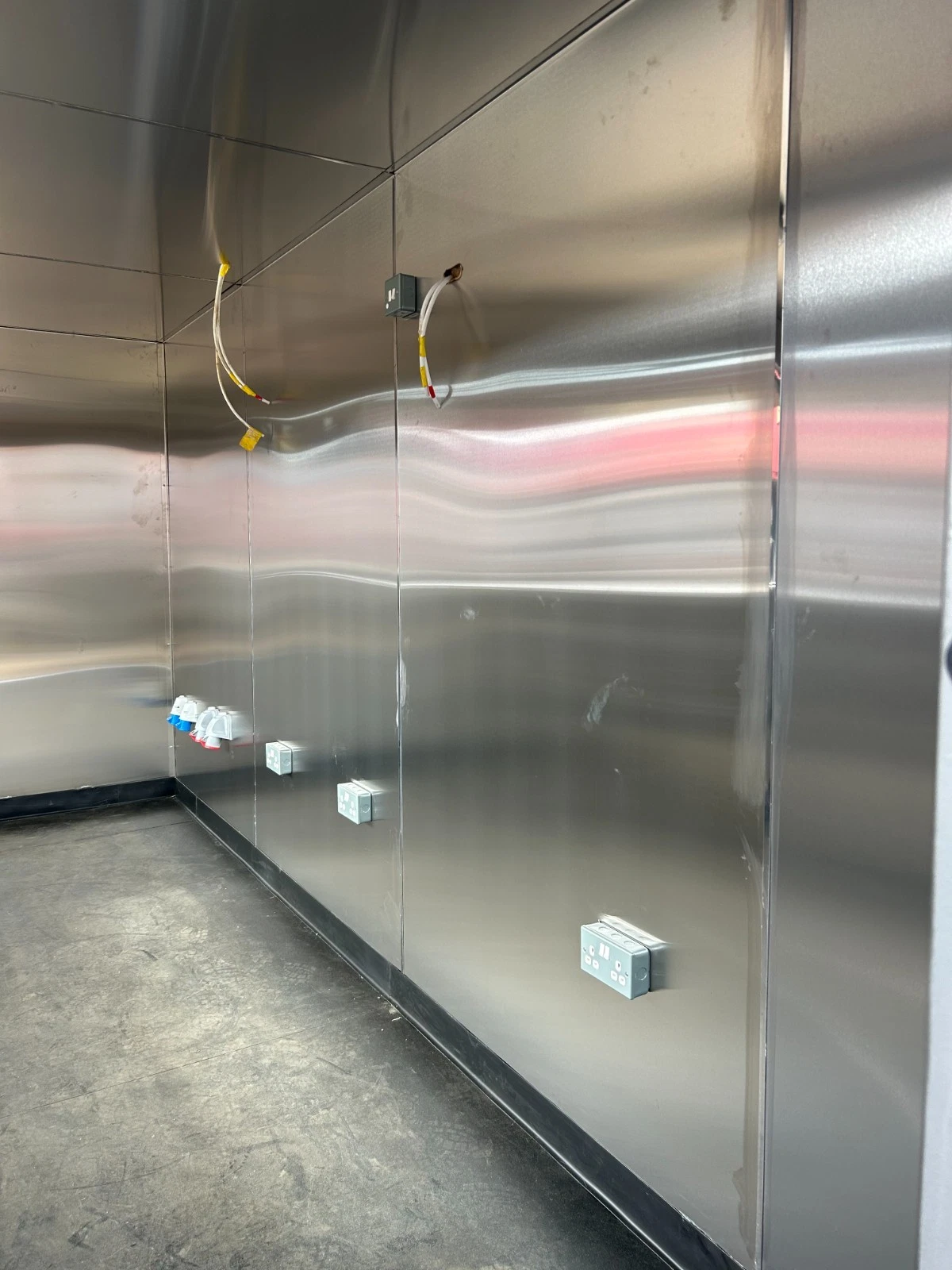 butty van Shipping Container - 20ft x 8ft - street food - nationwide - Image 2