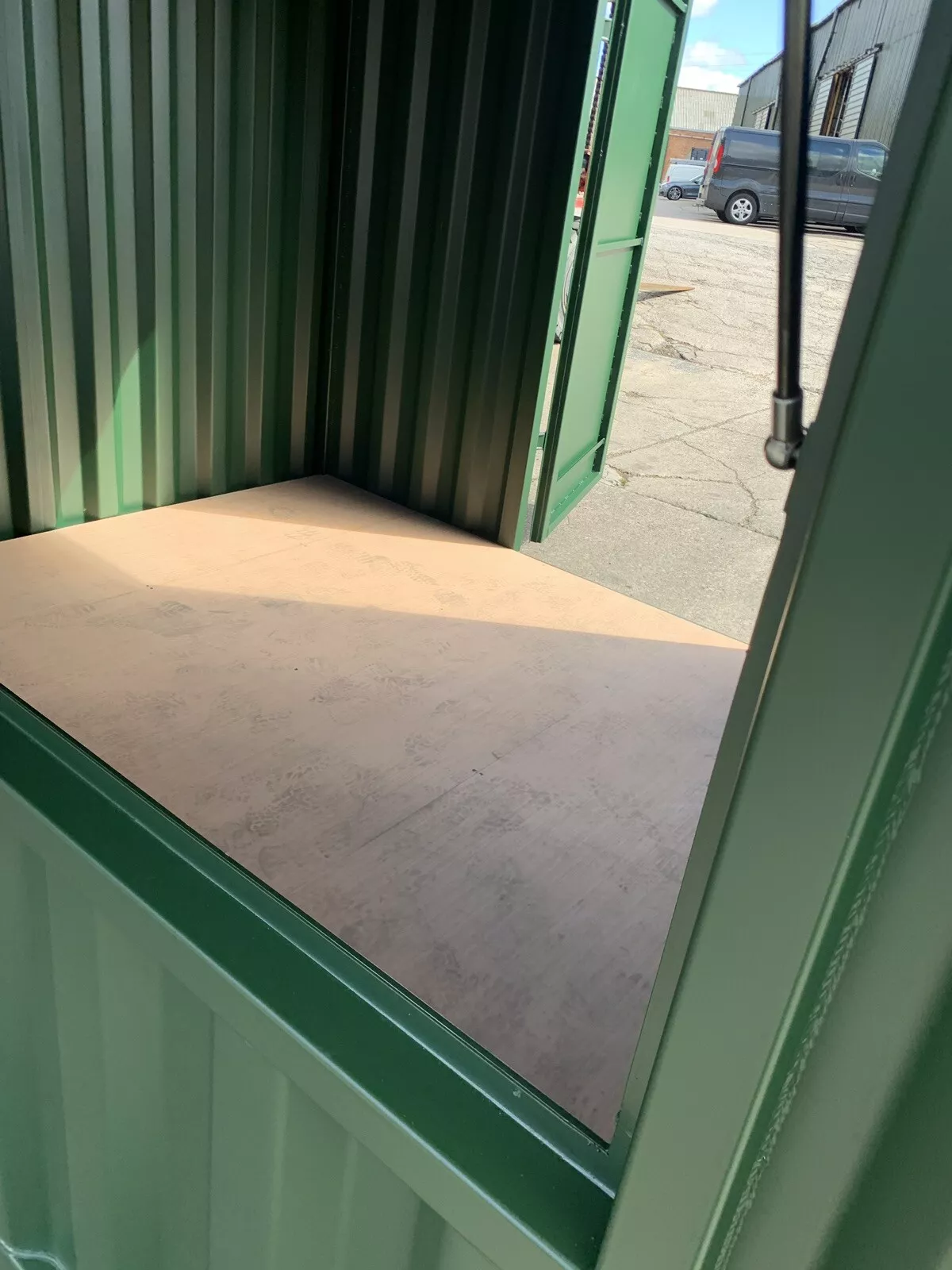 Converted Shipping Container - Café / Coffee Shop/ Bar 10ft - Image 6