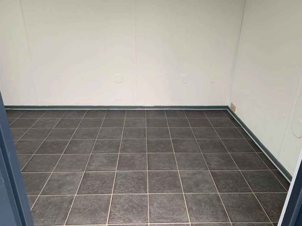 12FT X 8FT OPEN PLAN OFFICE - Image 7