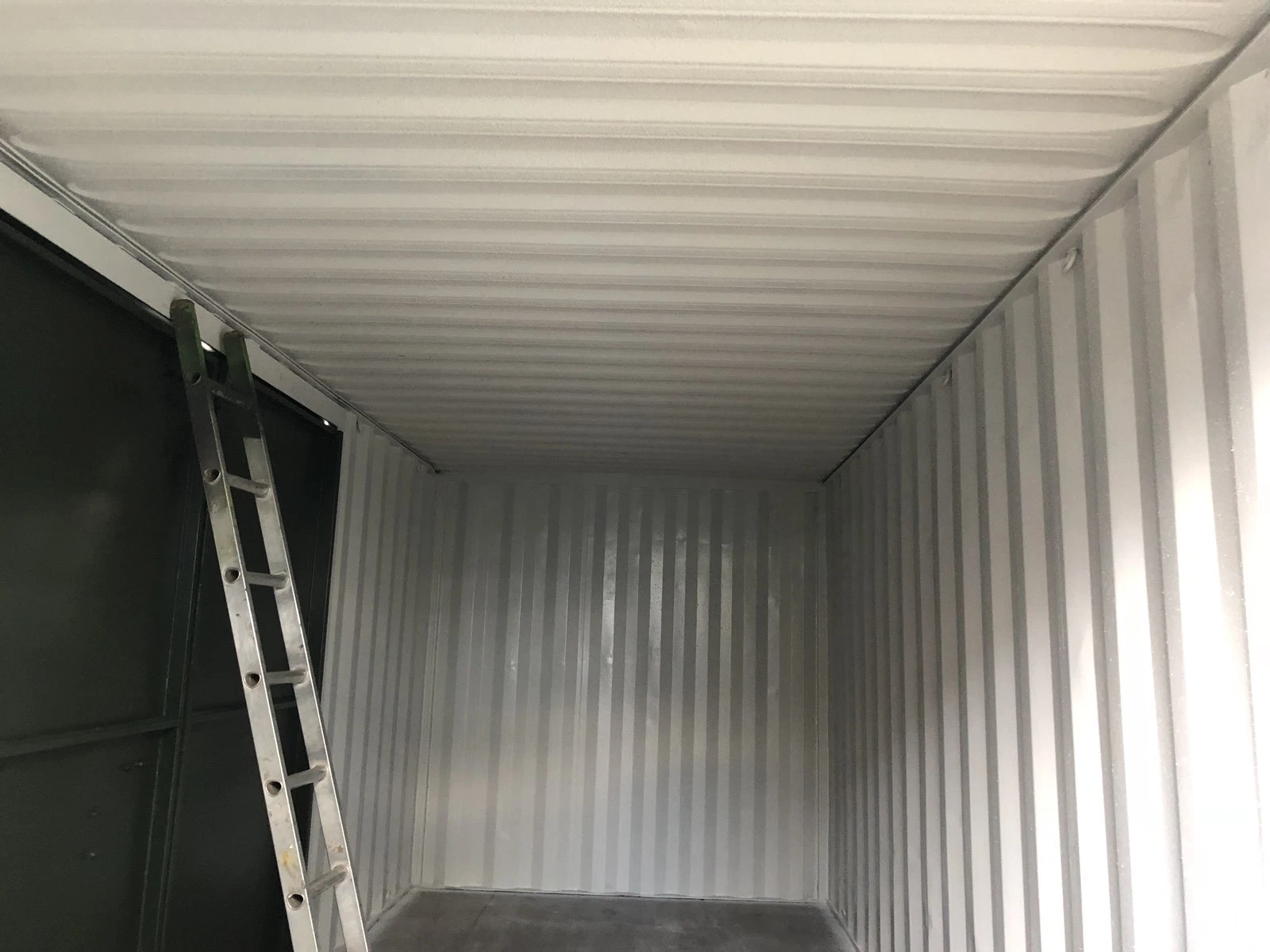 20x8 Container With 8f Side Doors With Extra Door Secure Lock Boxes - Image 7