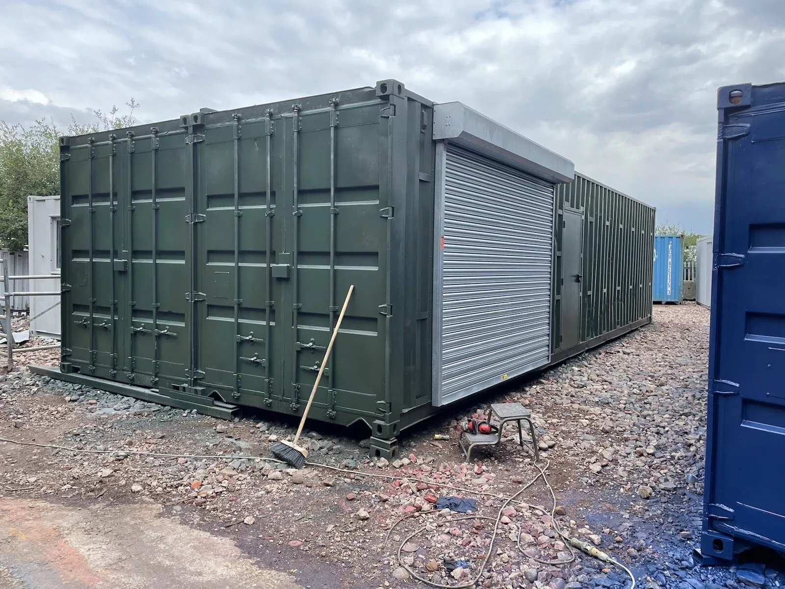 40 x 16 Linked Container Workshop.. Strengthened Optional anti condensation.
