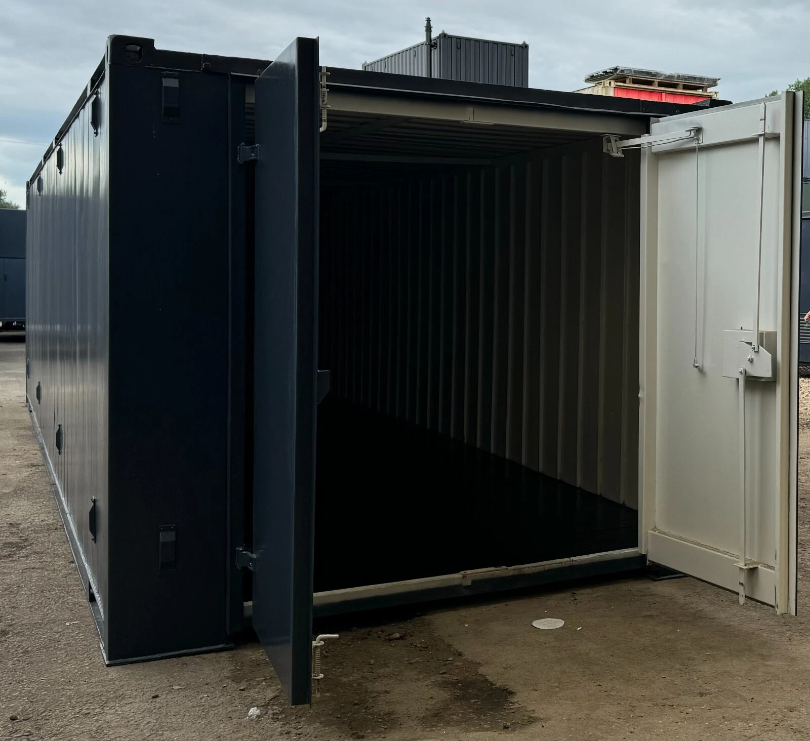 32x10 Ft | Secure Storage Container | Anti Vandal Site Store - Image 7